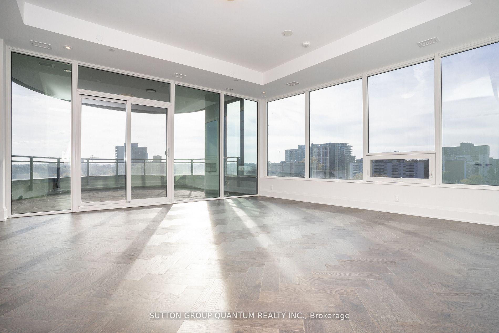 55 PORT Street E 602
