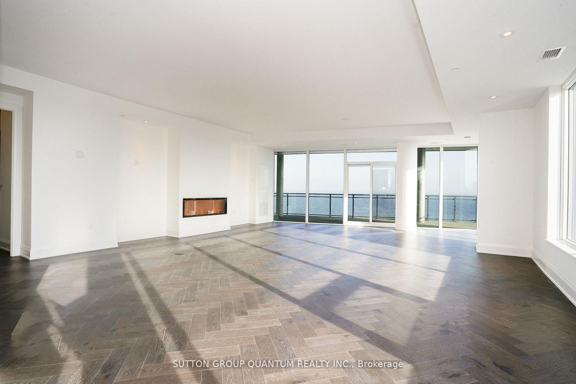 55 PORT Street E 602