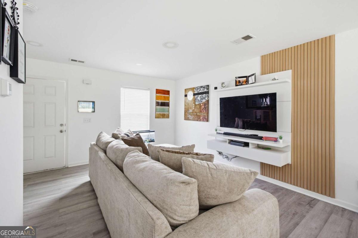 118 Colton Drive