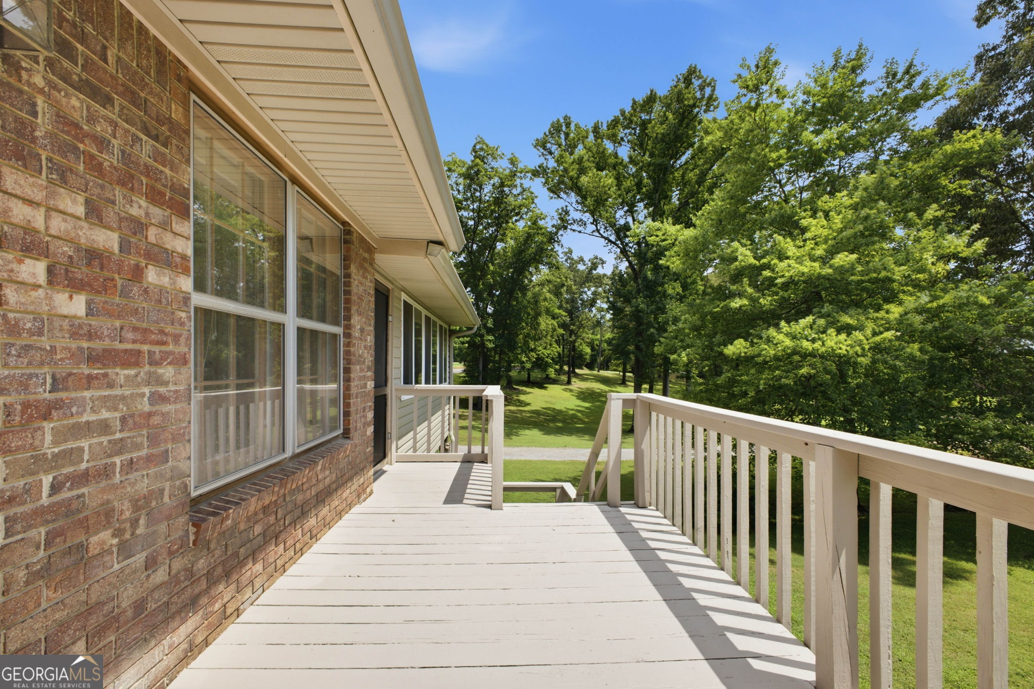 379 Hunt Road NW