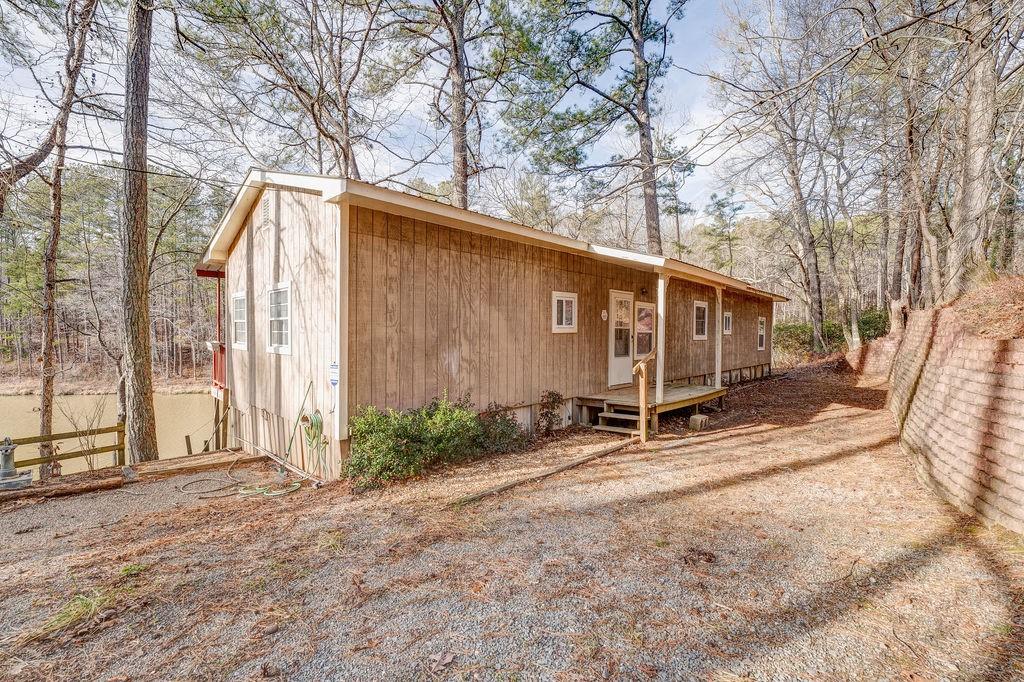 825 Twin Mountain Lake Circle