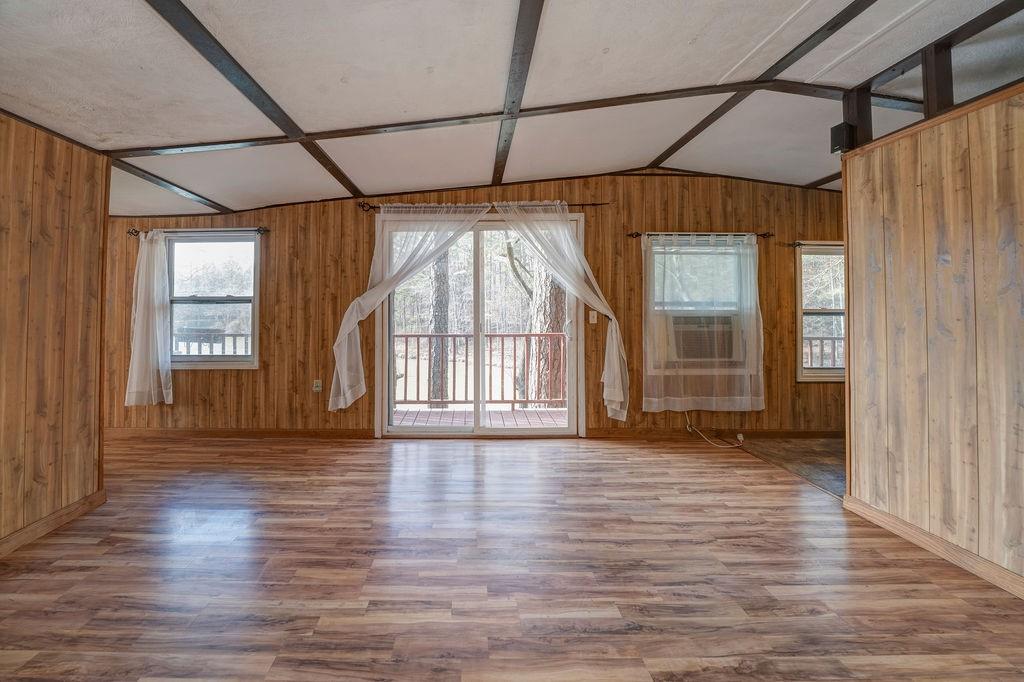 825 Twin Mountain Lake Circle