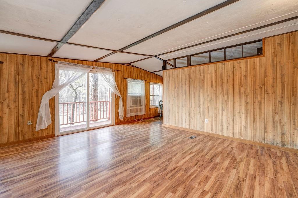 825 Twin Mountain Lake Circle