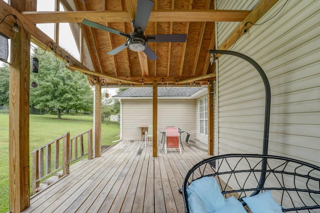 22 Valley Creek Drive SW