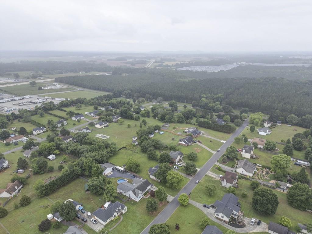 22 Valley Creek Drive SW