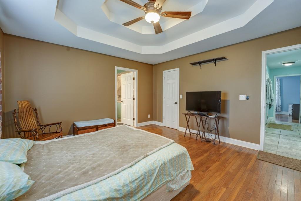 22 Valley Creek Drive SW