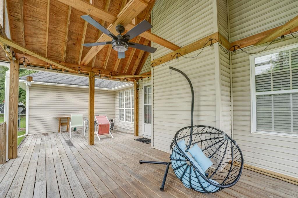 22 Valley Creek Drive SW