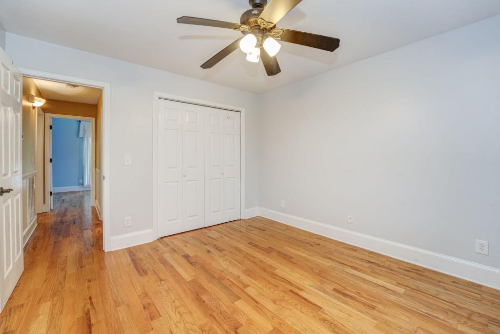 22 Valley Creek Drive SW