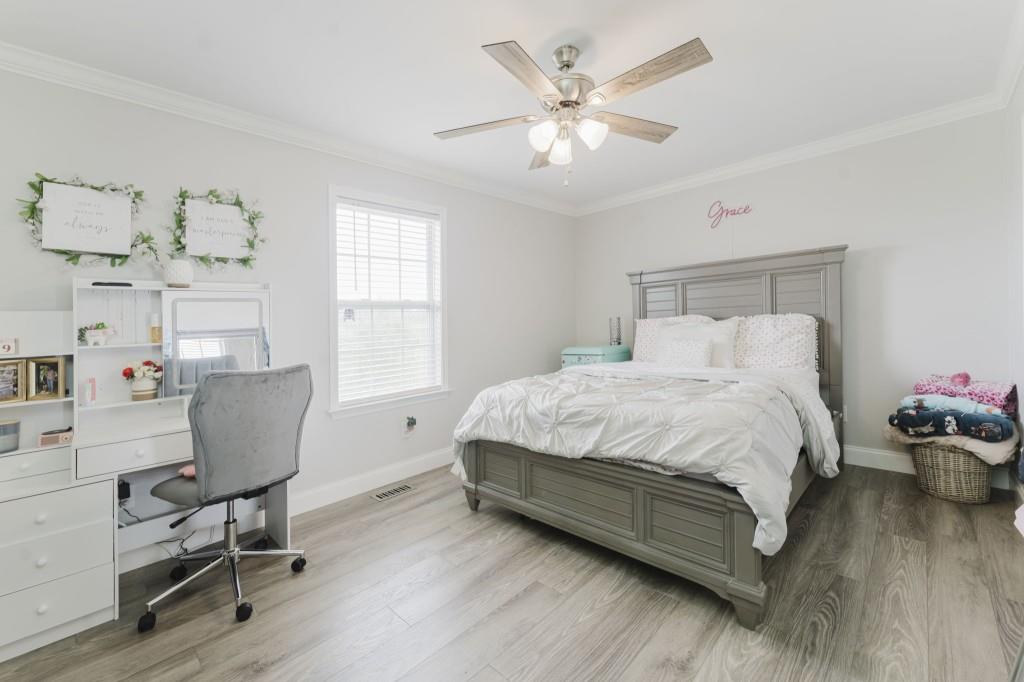 336 Evergreen Road NE