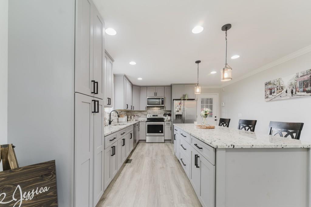 336 Evergreen Road NE