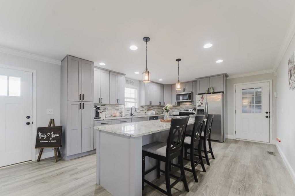 336 Evergreen Road NE