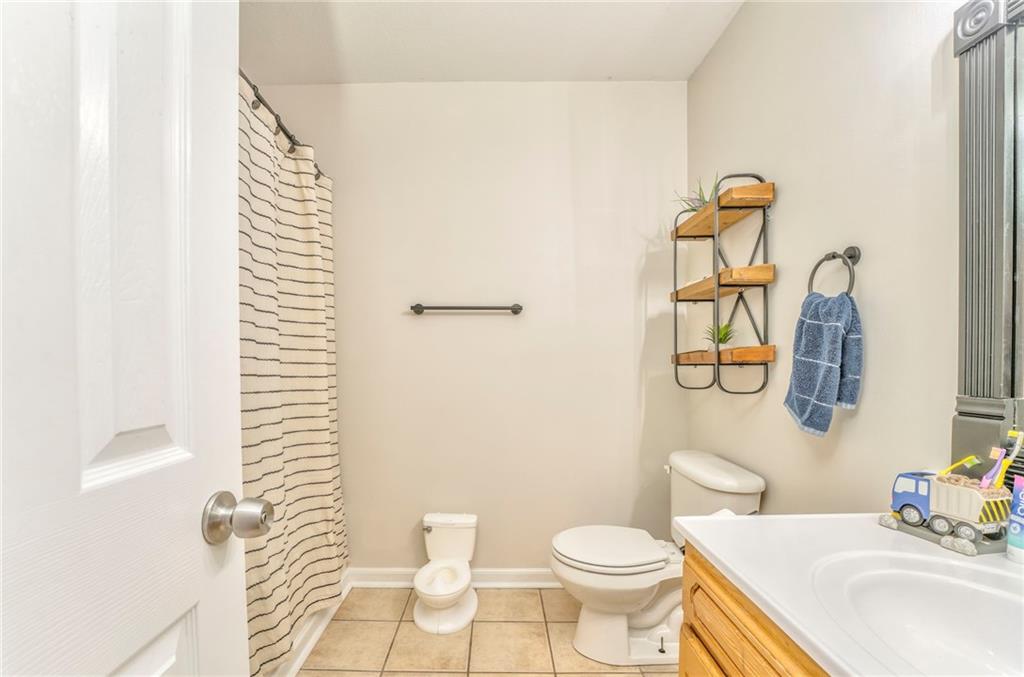 215 Center Hill Church Road