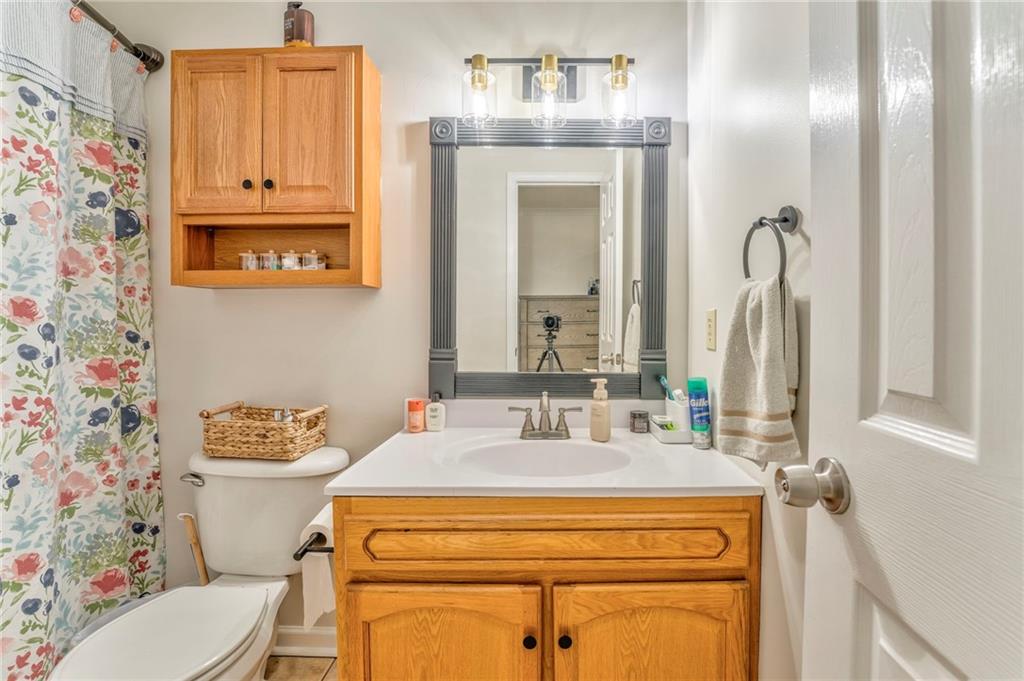 215 Center Hill Church Road