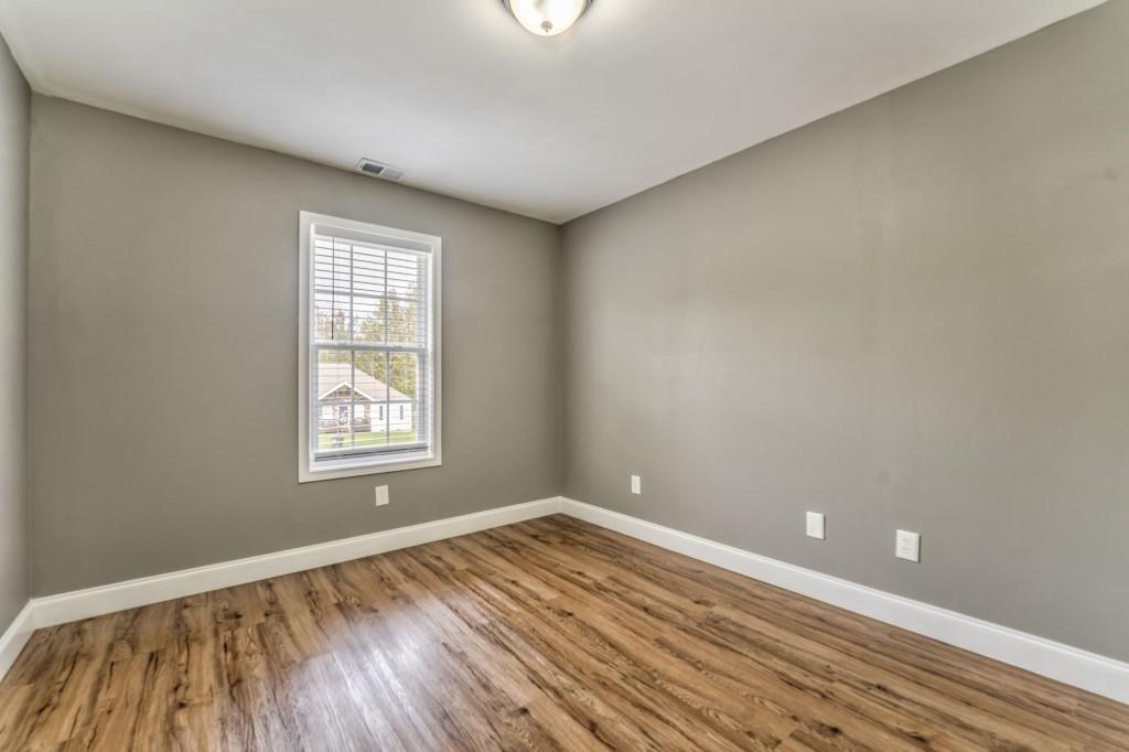 128 Summerfield Lane