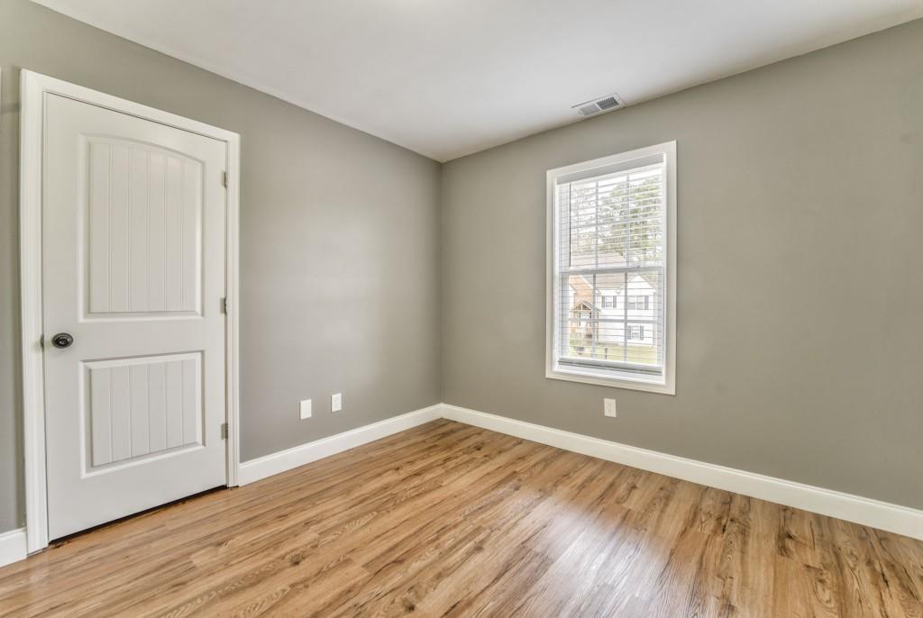 128 Summerfield Lane