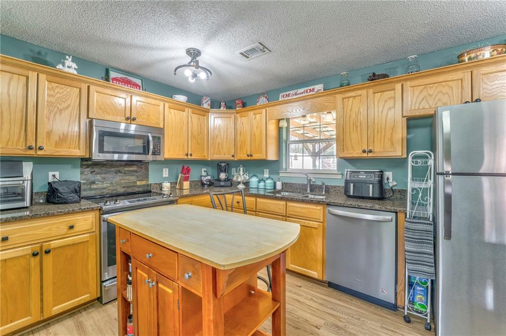144 Brody Drive NE