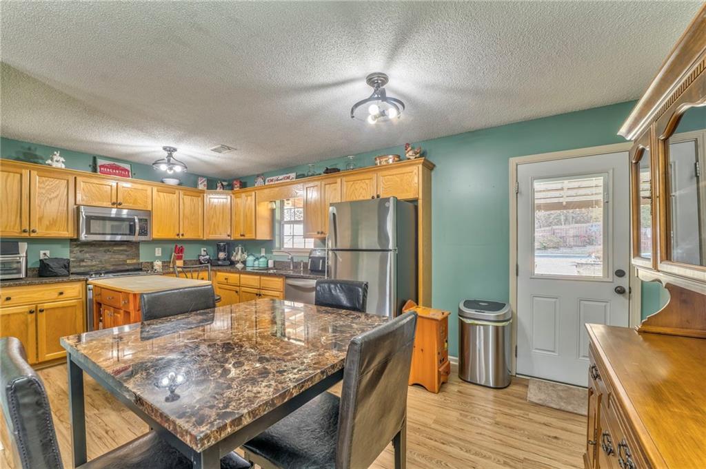 144 Brody Drive NE