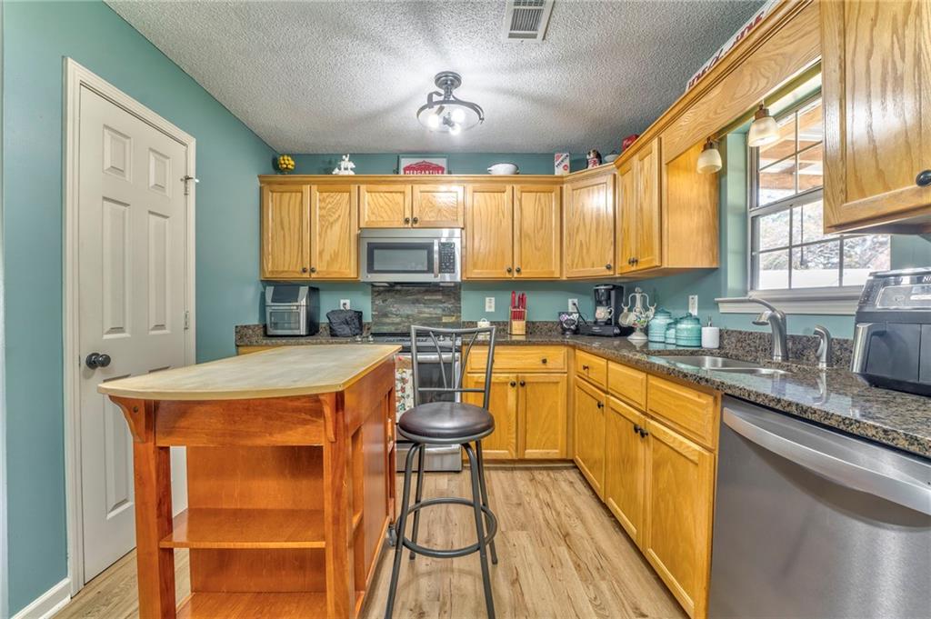 144 Brody Drive NE