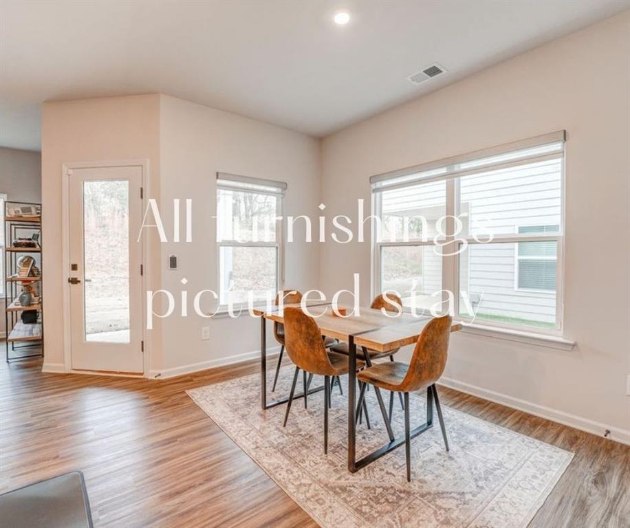 121 Waterside Ridge