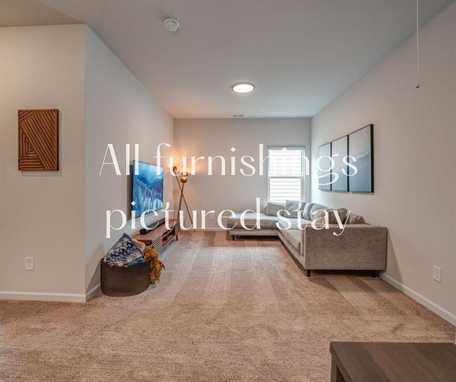 121 Waterside Ridge