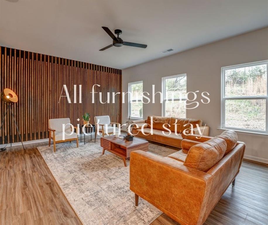 121 Waterside Ridge