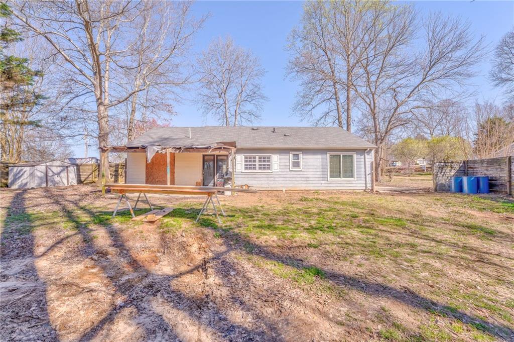 90 Greyland Farm Road