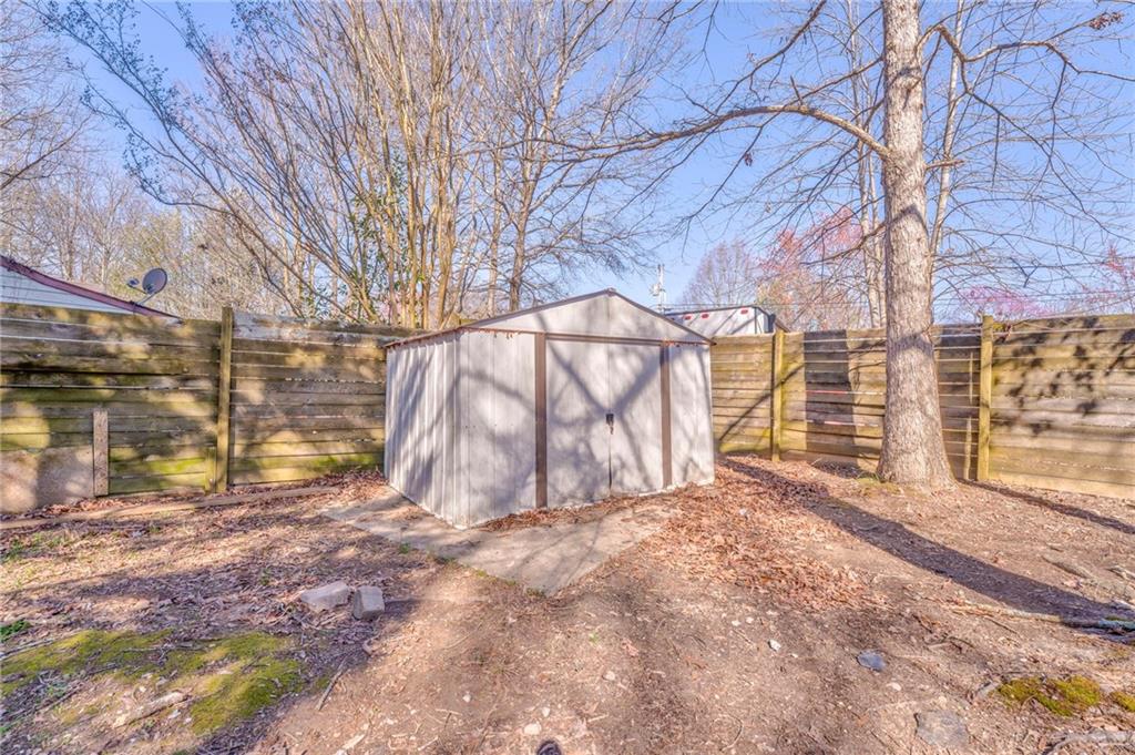 90 Greyland Farm Road