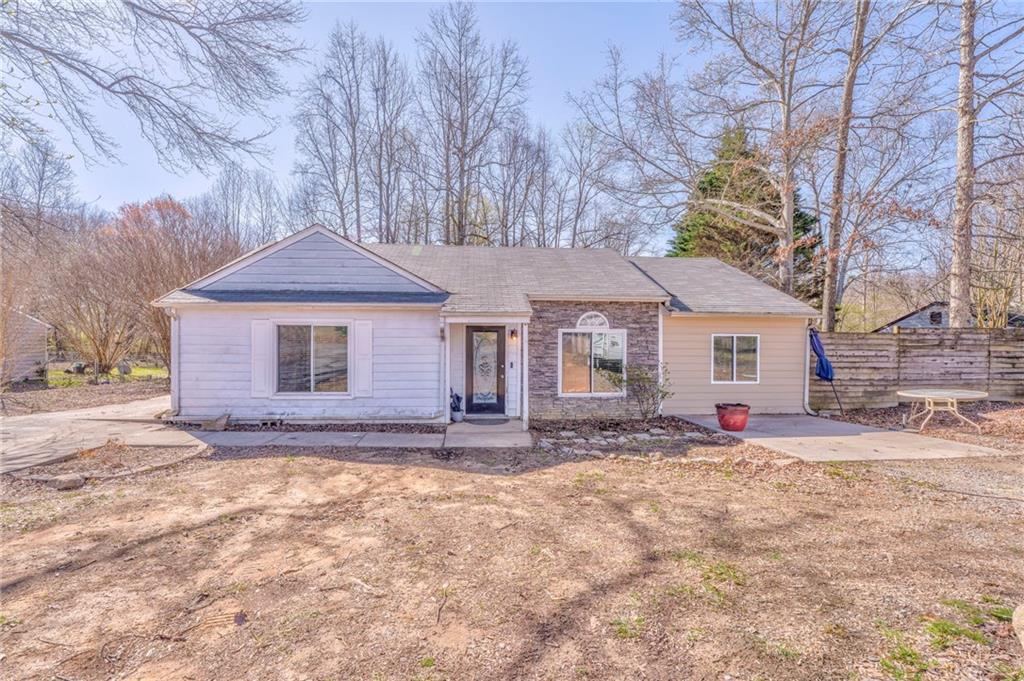 90 Greyland Farm Road