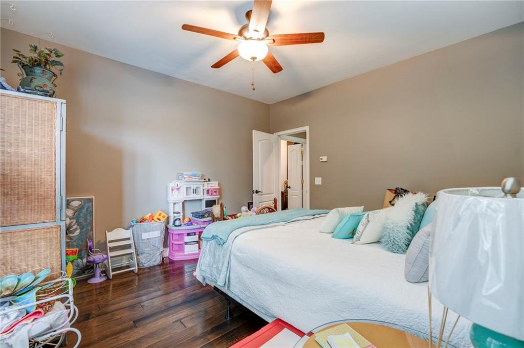 416 SPRING PLACE Road NE