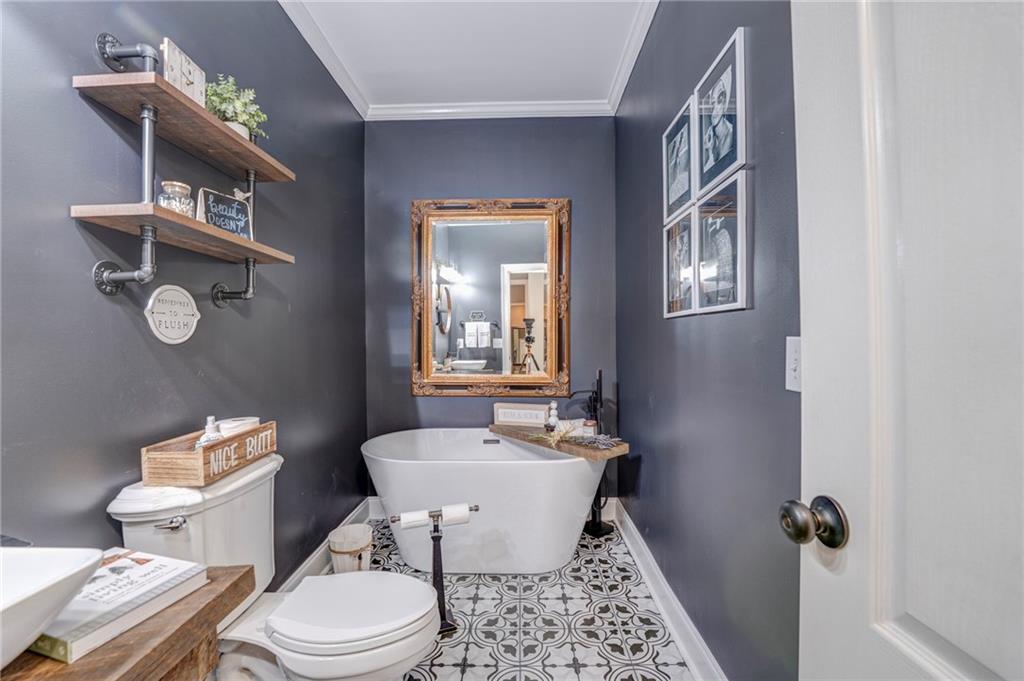 416 SPRING PLACE Road NE