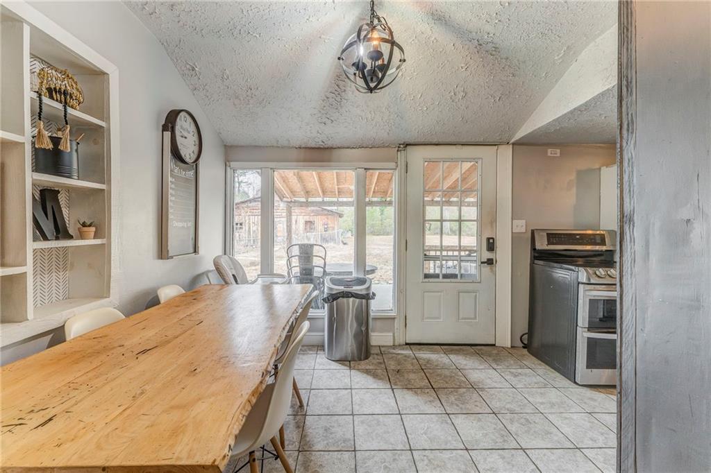 455 River Bend Road SW