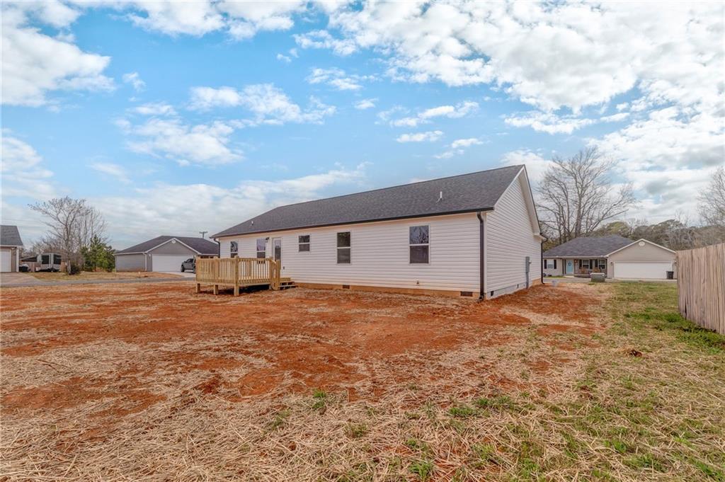 22 lyndsey Drive