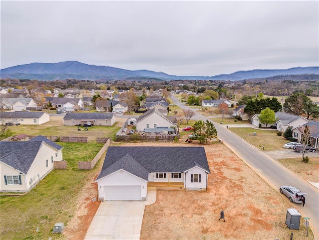 22 lyndsey Drive