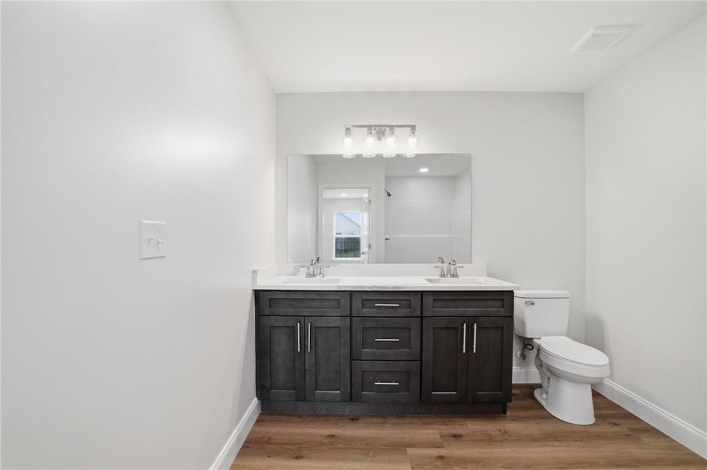 22 lyndsey Drive