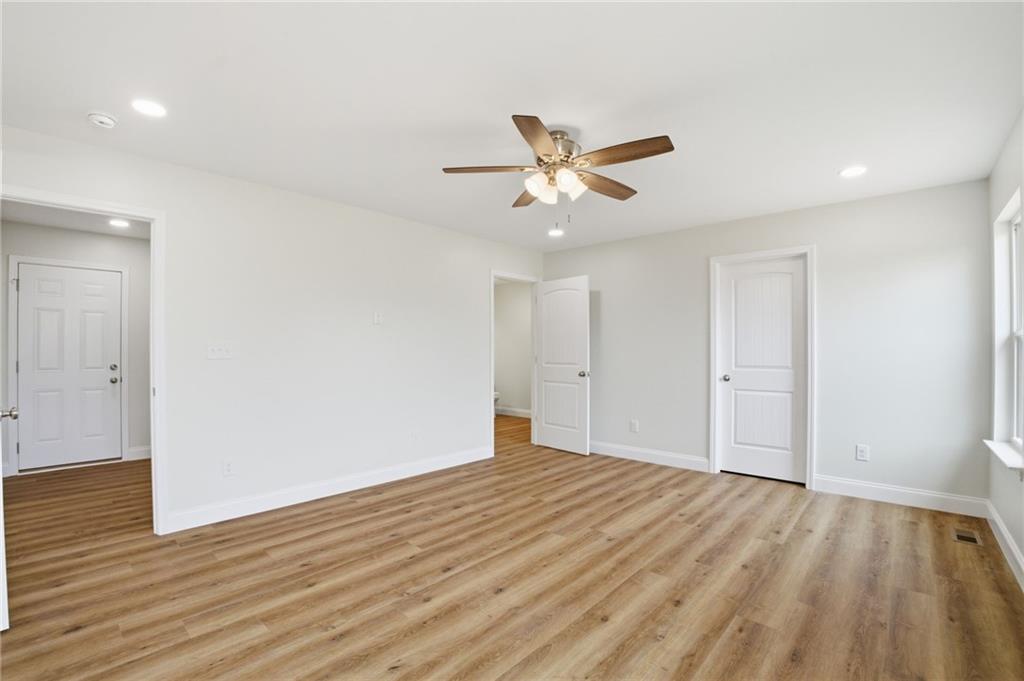 22 lyndsey Drive