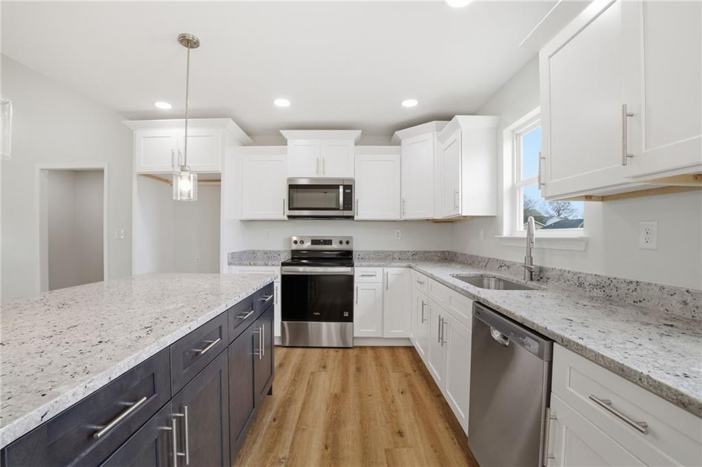 22 lyndsey Drive