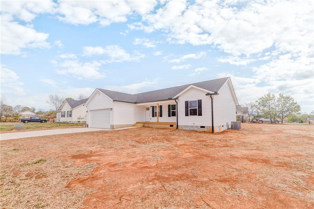 22 lyndsey Drive
