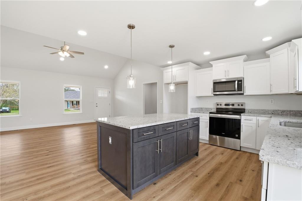 22 lyndsey Drive