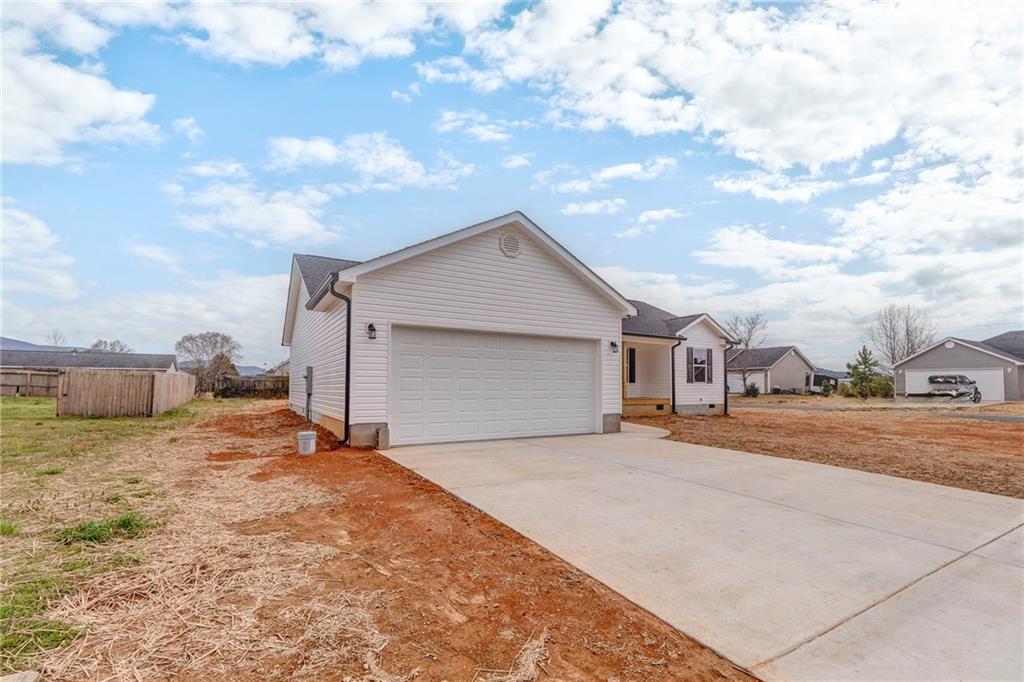 22 lyndsey Drive