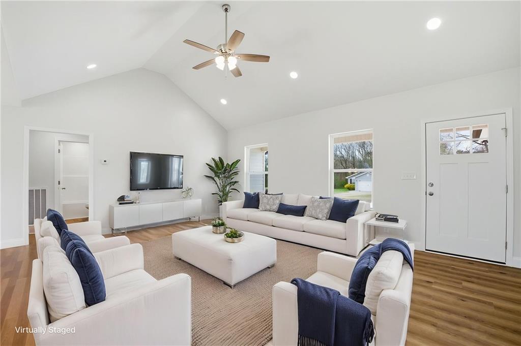 22 lyndsey Drive