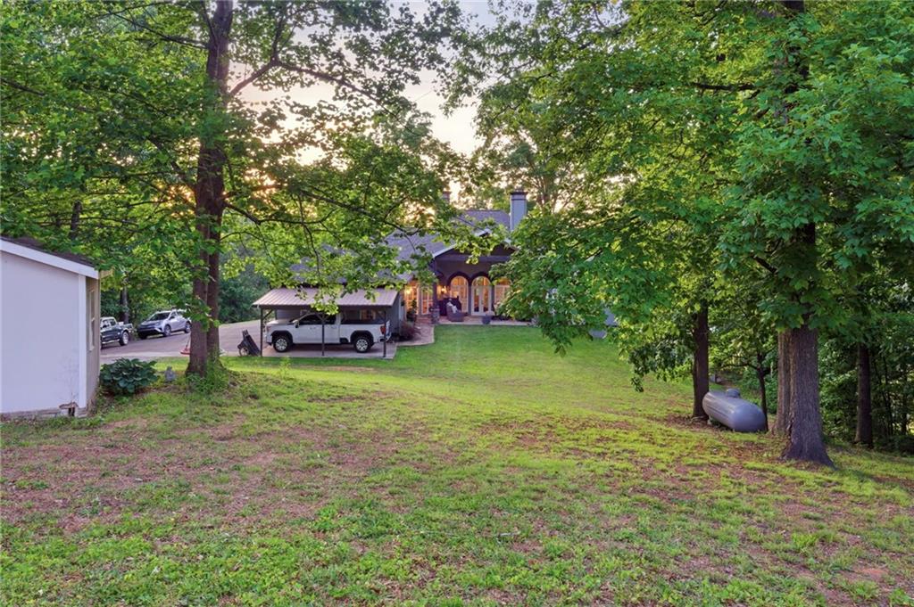 416 Spring Place Road NE