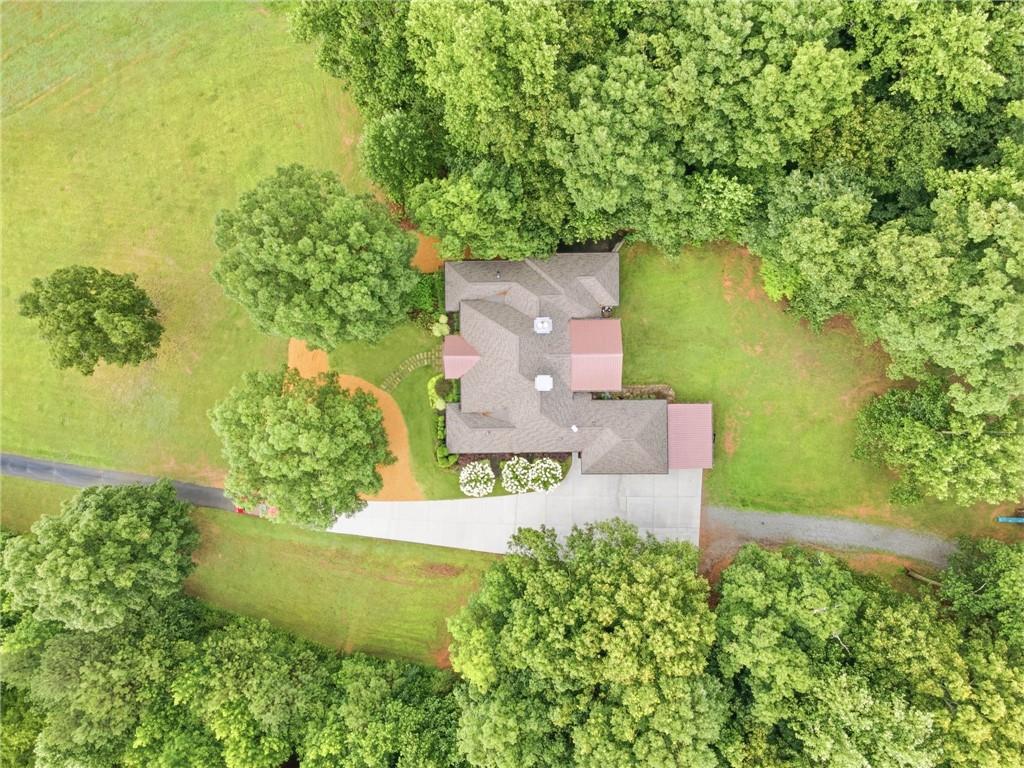 416 Spring Place Road NE