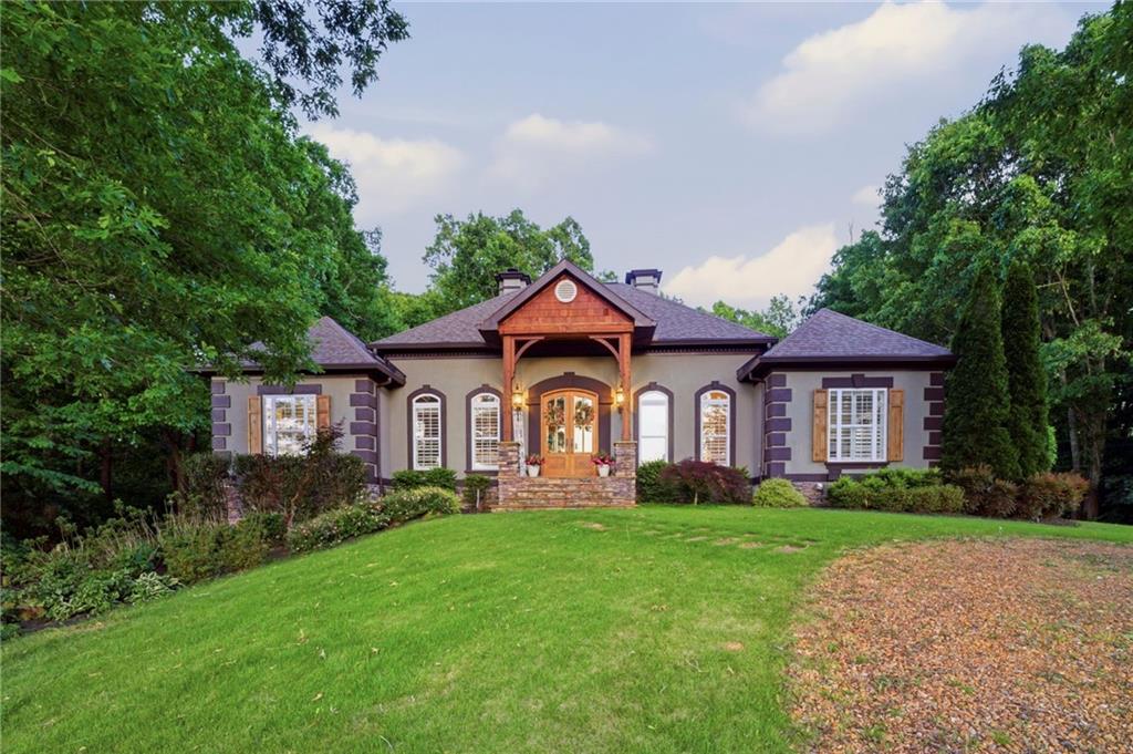 416 Spring Place Road NE