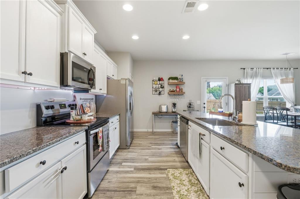 12 Berryrun Drive SW