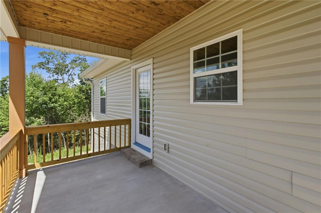 818 Joe Robertson Road
