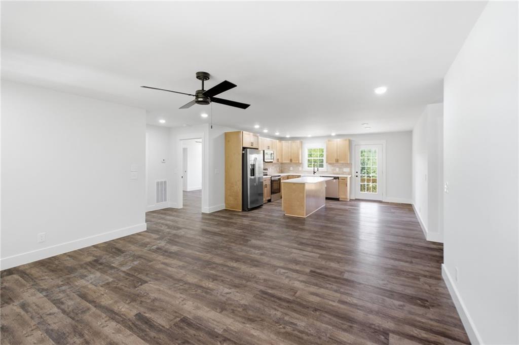 818 Joe Robertson Road