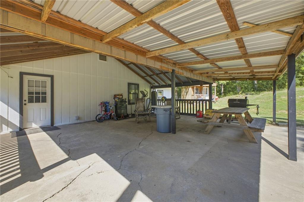 379 Bozeman Road NW