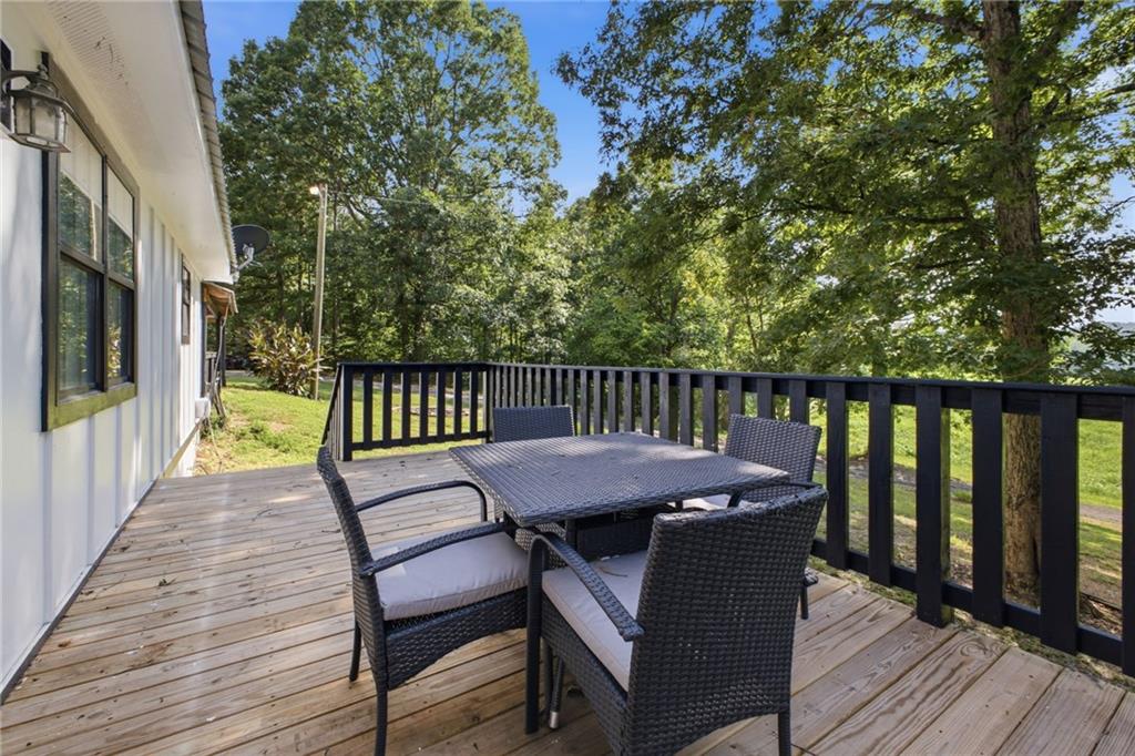 379 Bozeman Road NW