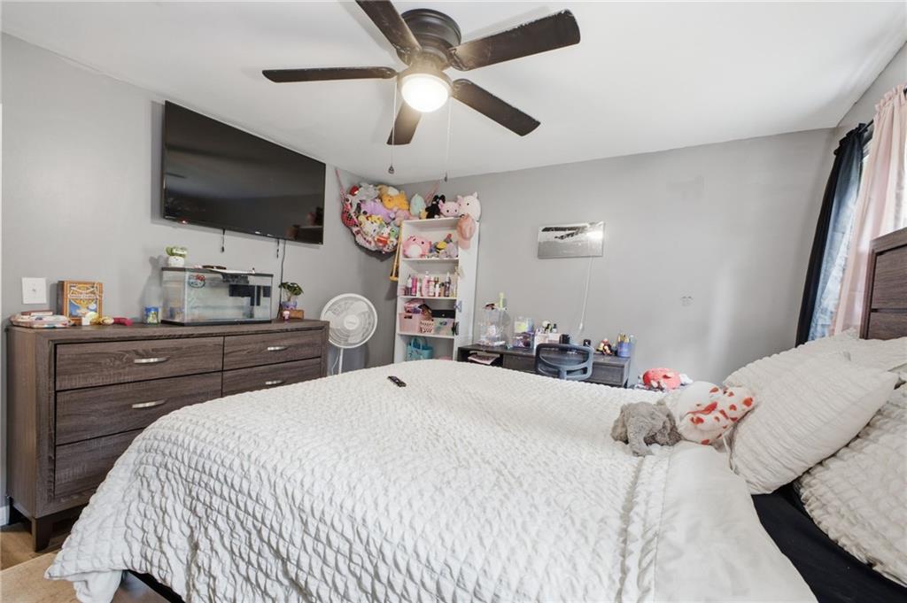 379 Bozeman Road NW
