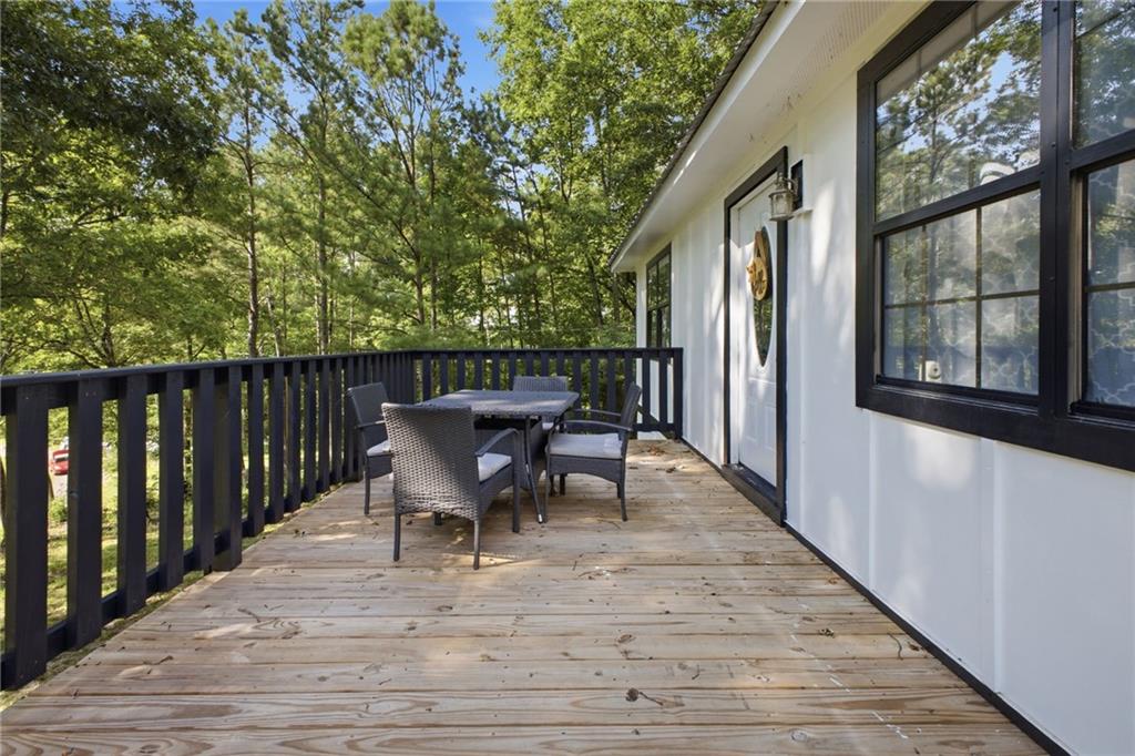 379 Bozeman Road NW